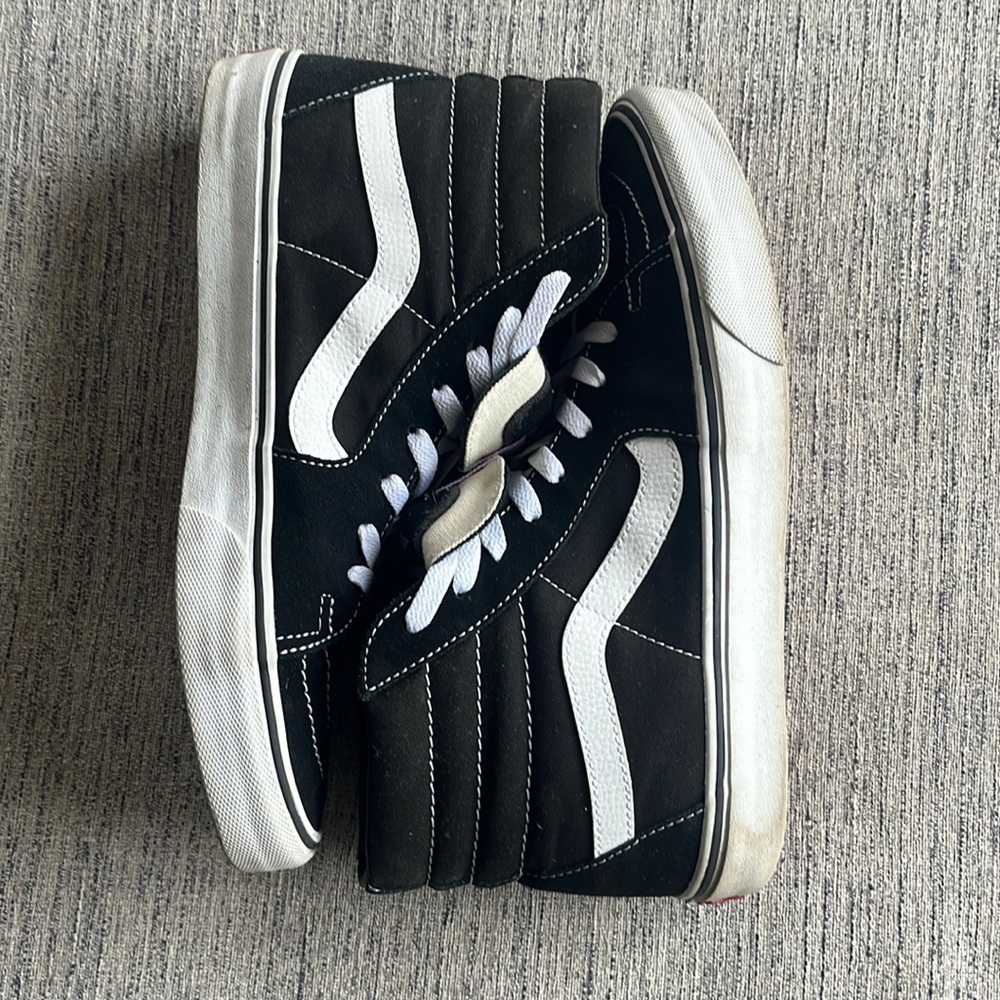 Men’s VANS Vans Sk8-Hi Canvas Black & White Shoes size 11. 133667548